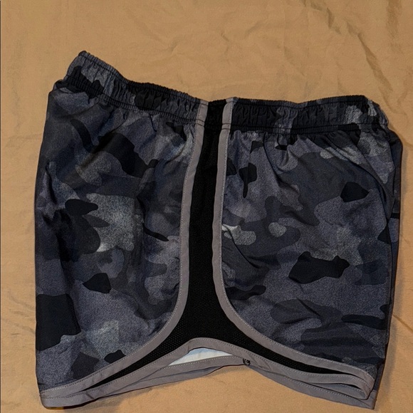 Nike Gray and Black Athletic Shorts with Camouflage Design - Picture 4 of 4